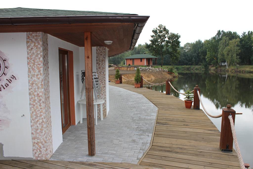 Marine Závlahy Hrdejovice Exterior foto